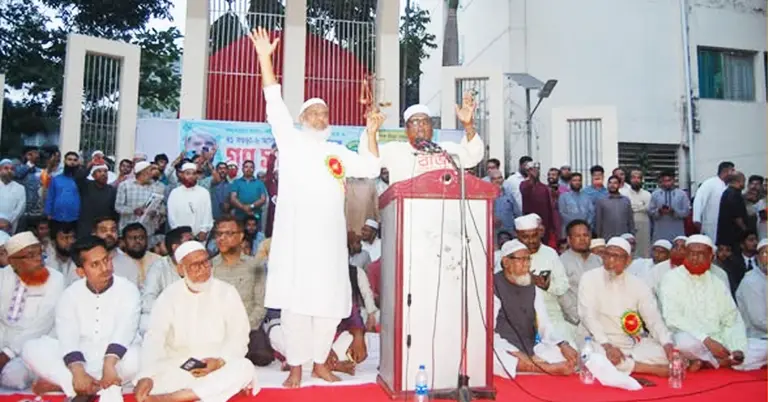 বগুড়ায় উপ-নির্বাচনি প্রচারণায় মিয়া গোলাম পরওয়ার